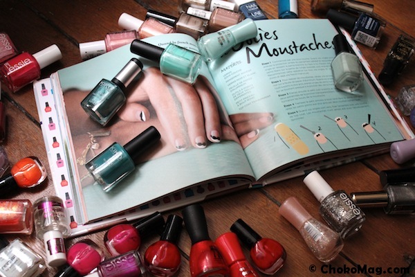 nail art moustache livre top manucure