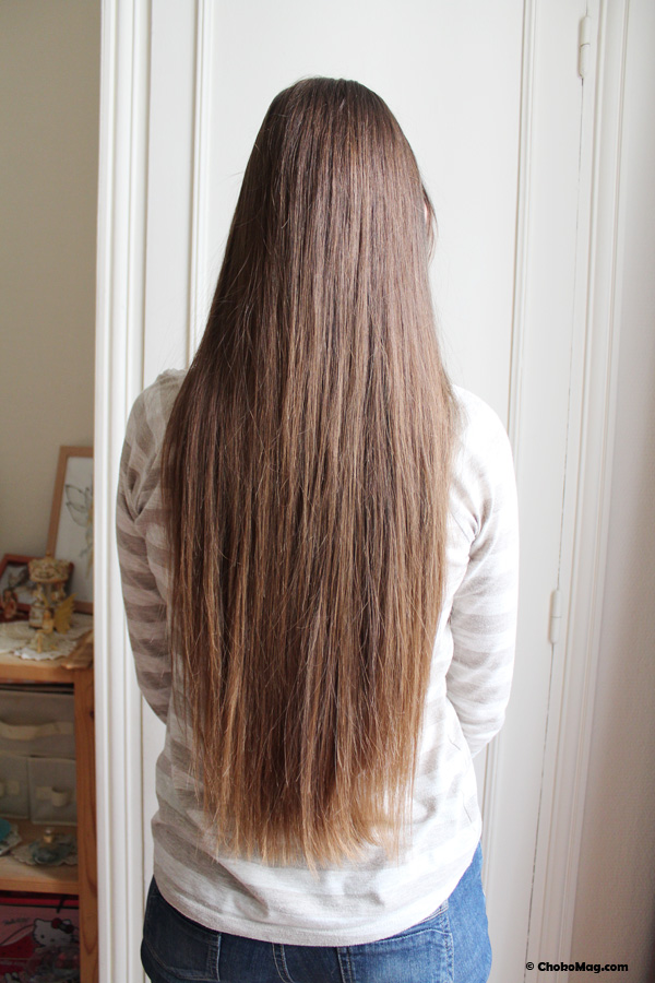 cheveux lissés très longs