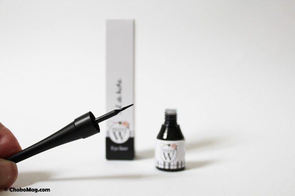 pinceau poils fins du liner bio noir mat Miss W, dupe de l'eyeliner Couleur caramel