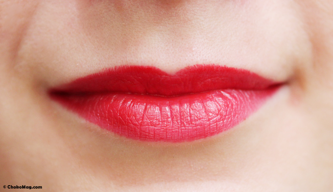 swatch rouge à lèvres rouge bionike