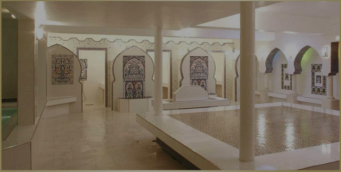Salle tiède du hammam Pacha