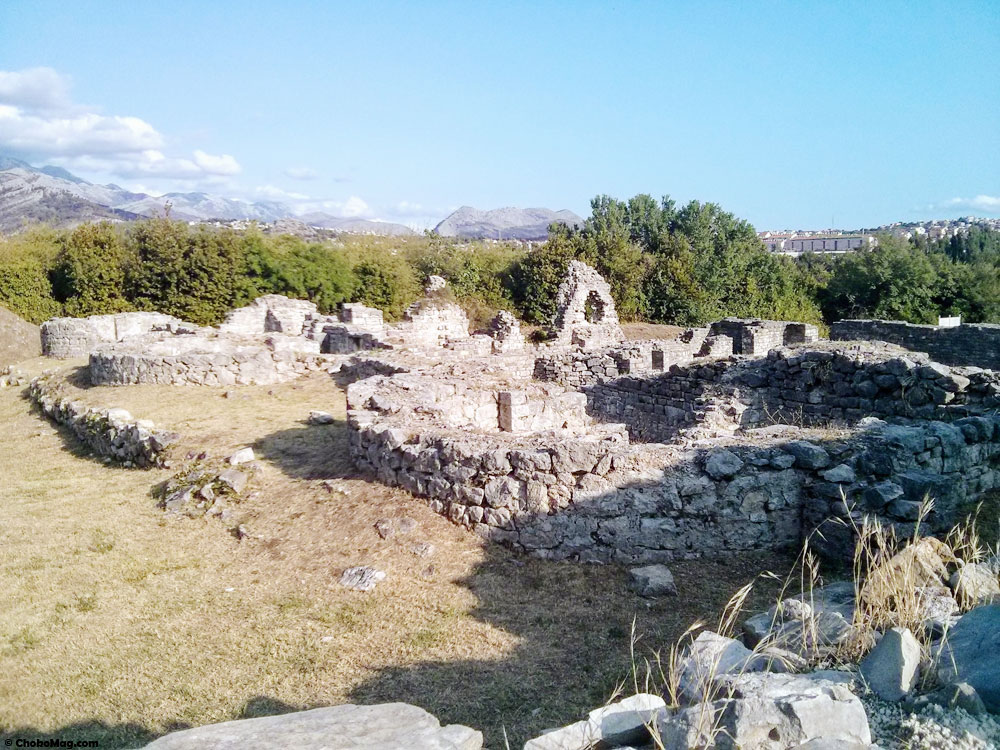 Les Ruines Romaines Et L Amphitheatre De Solin En Croatie Chokomag