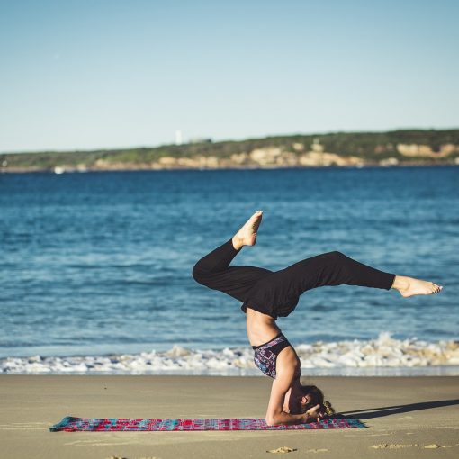 Faire du yoga avec un professeur attitré