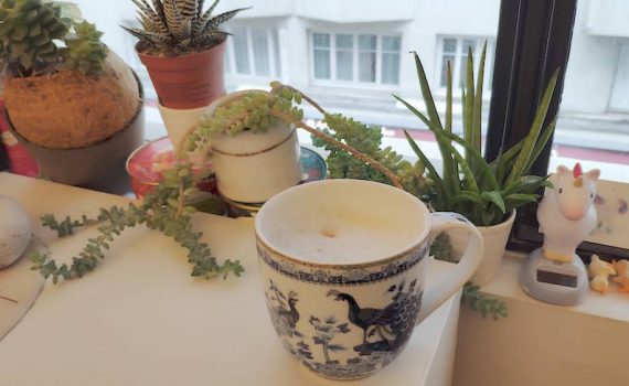 Thé latte fait avec la machine à thé nestlé