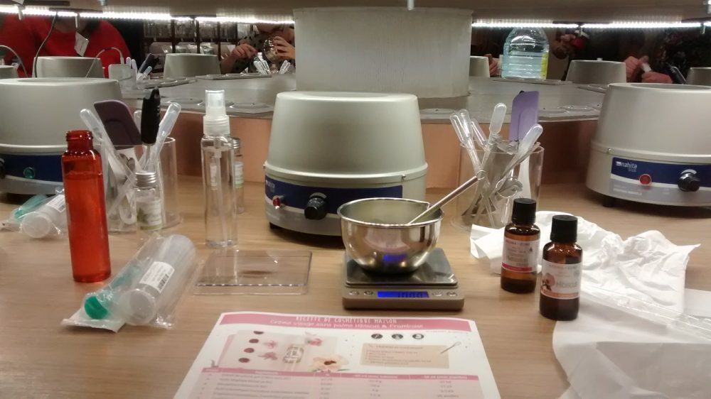 Atelier Aromazone crème hibiscus et framboise